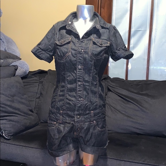 Guess Pants - Black denim short romper